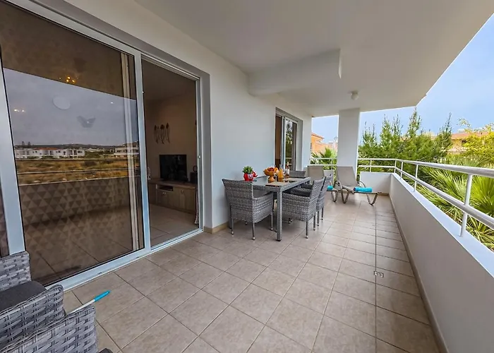 Nissi Beach Pool View Apartment Free Wifi