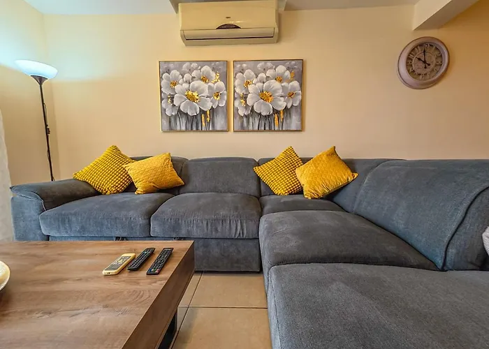 Nissi Beach Pool View Apartment Free Wifi